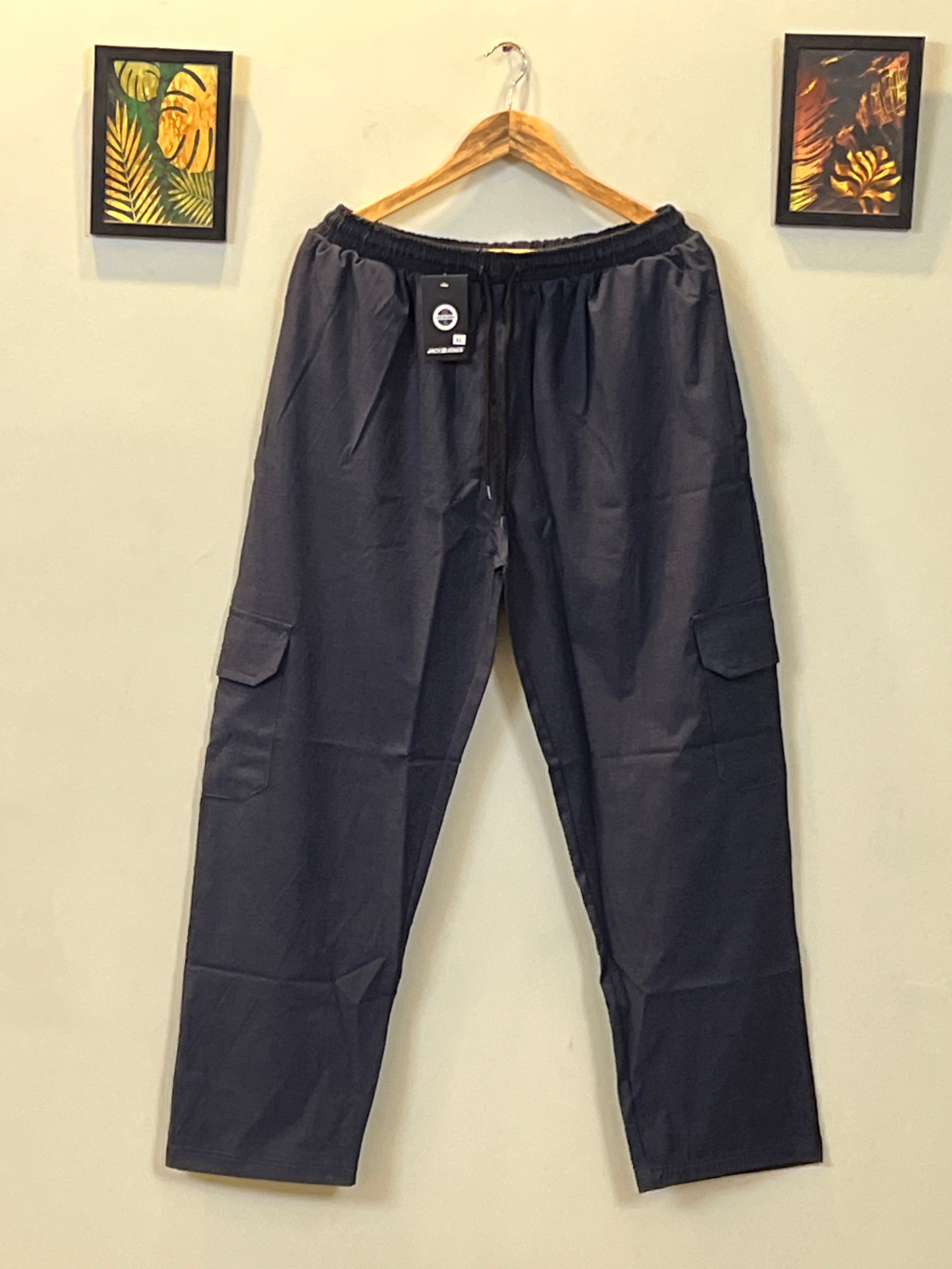 CARGO POCKET TROUSER